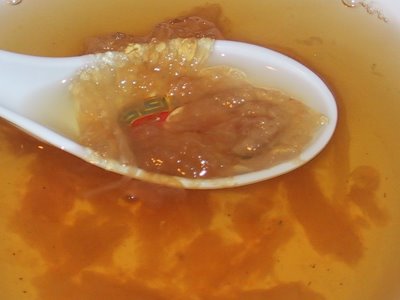birds nest soup with sugar